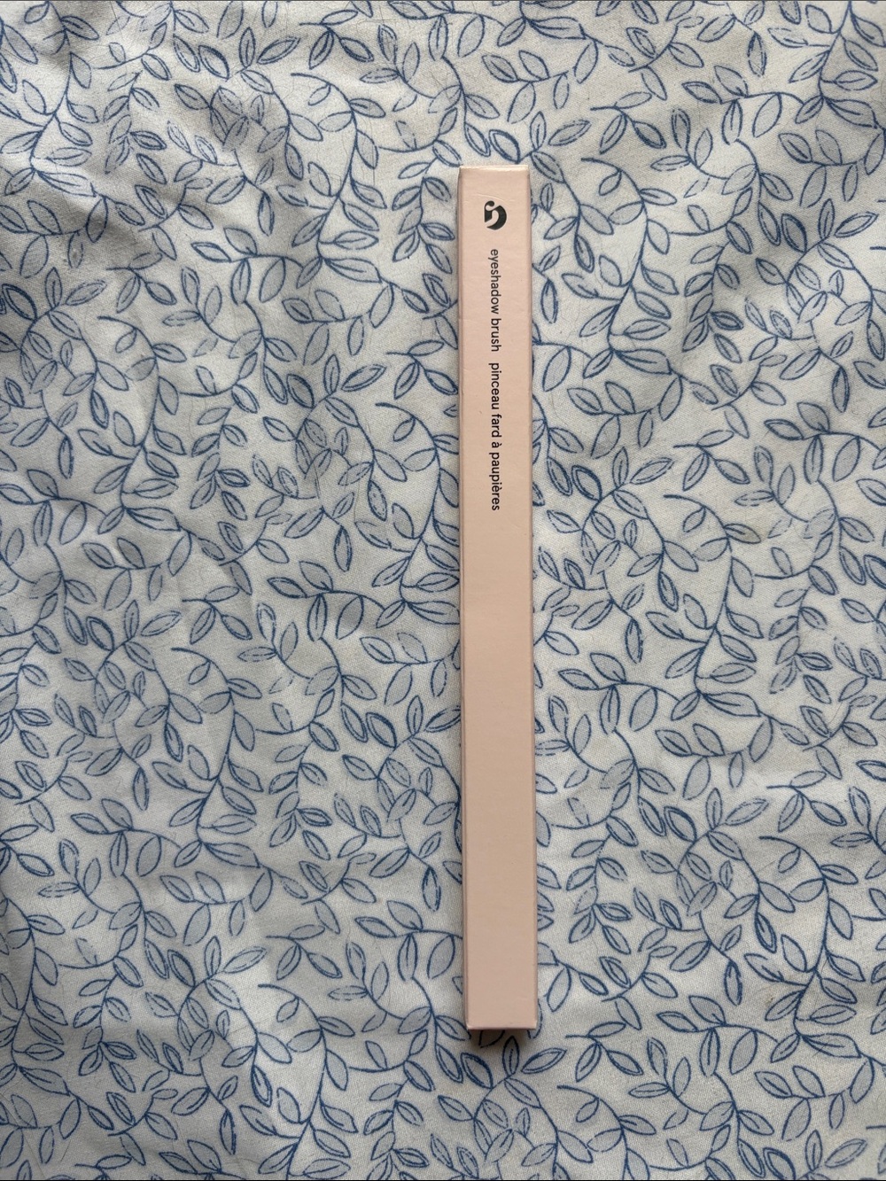 Glossier - eyeshadow brush